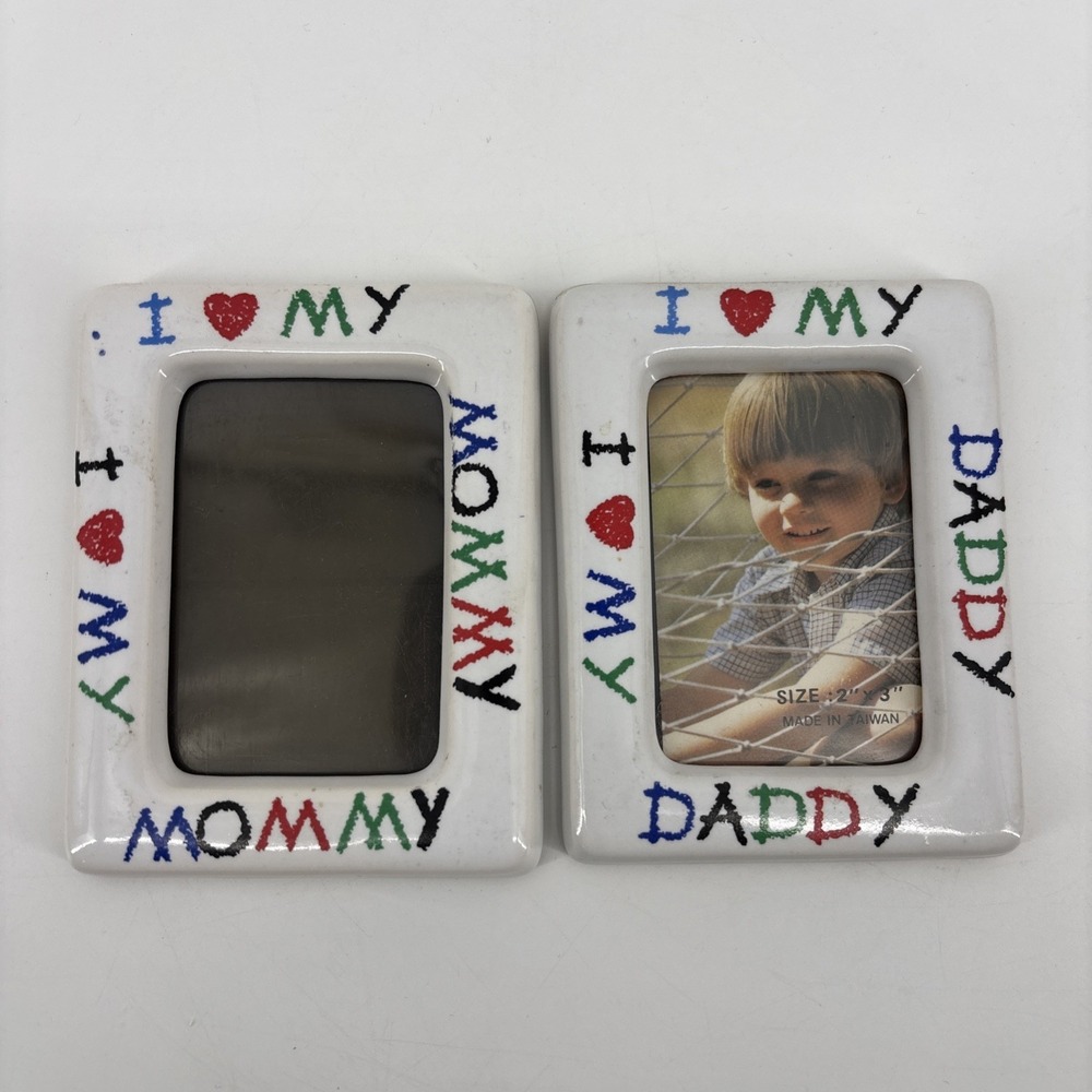 Vtg Fetco 90s I Love My Mommy & Daddy Ceramic Picture Frame Magnet Crayon